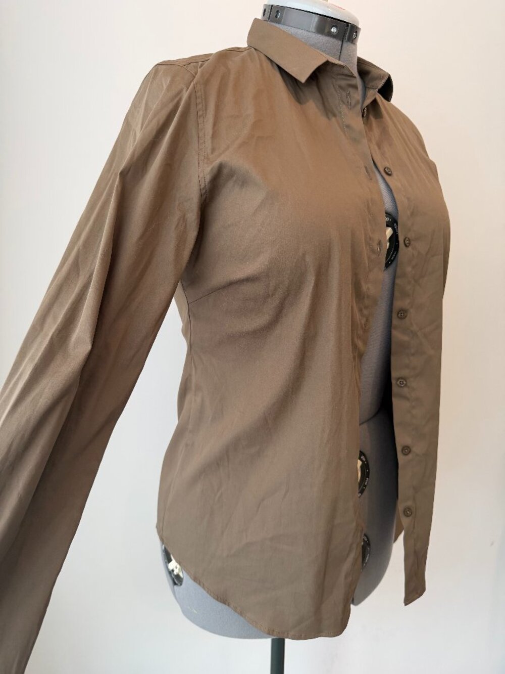 Mos Mosh Caper Green Fitted Button Down with Long Sleeves